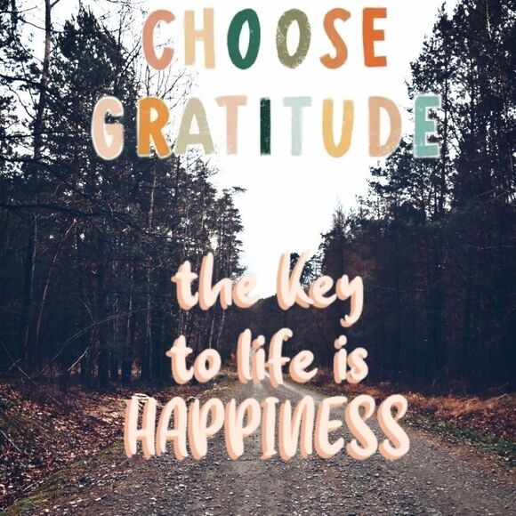 🎈Welcome to my Closet!🎈 - Picture 2 of 3